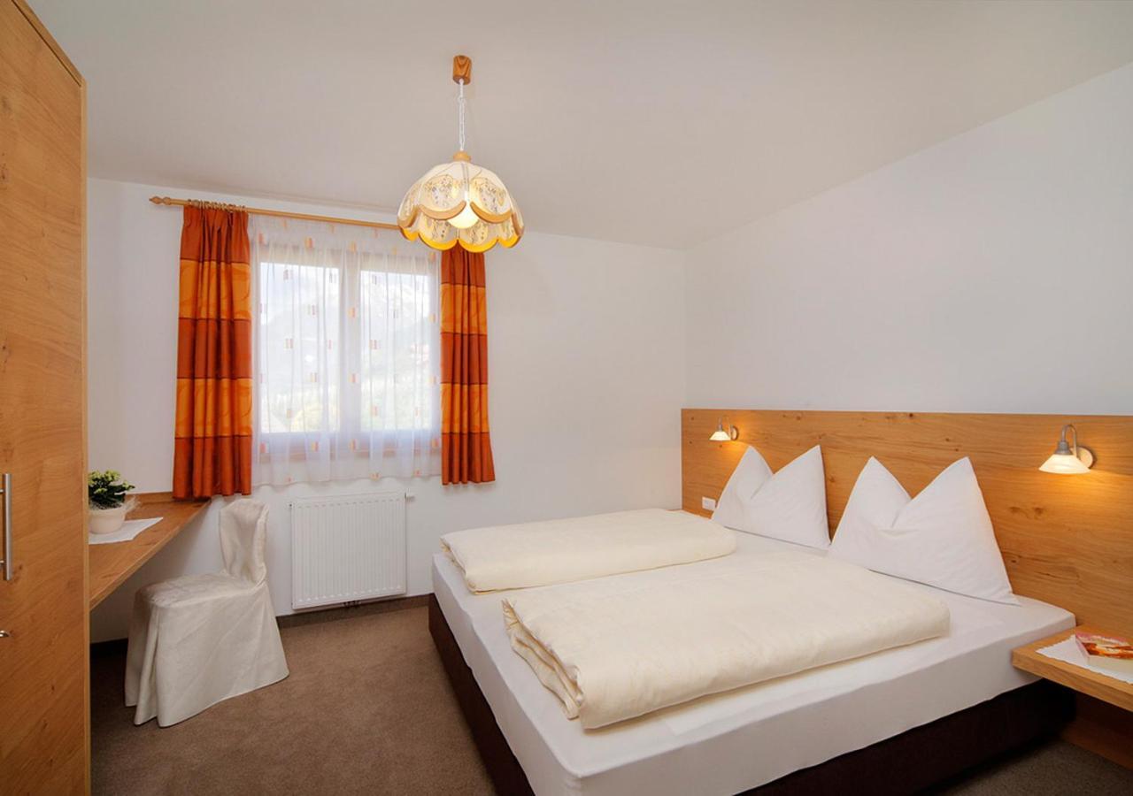 טירולו Hotel Garni Paler מראה חיצוני תמונה